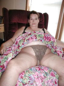 Hot randy chick get dildo