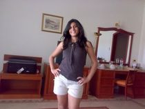 MILF housewife showing her