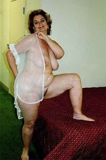 Nude filles image
