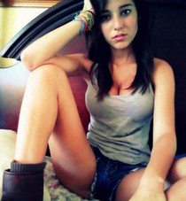 Big brunette tits in